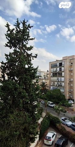 דירה, סירקין 33, פועלי הרכבת, גבעתיים