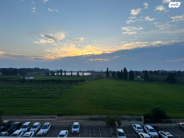 שדרות יצחק רבין 16