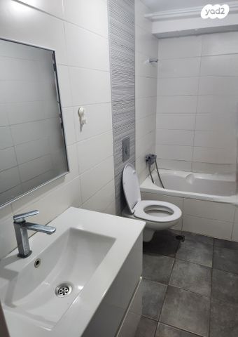 דירה, חפץ חיים 21, קרית ויצמן, רעננה