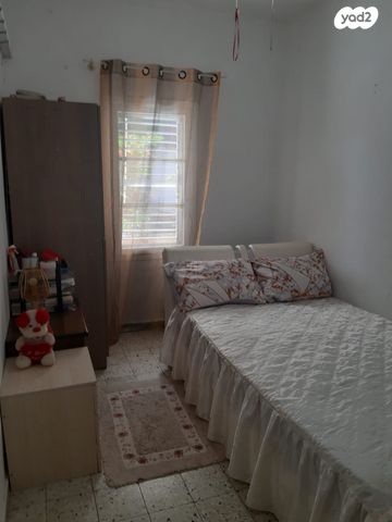 ברכיהו הנקדן 1