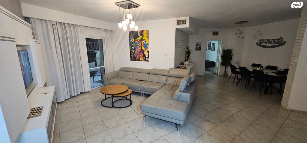 דירה, שדרות יוהנה ז'בוטינסקי 60, נווה זאב, נאות אילן, באר שבע