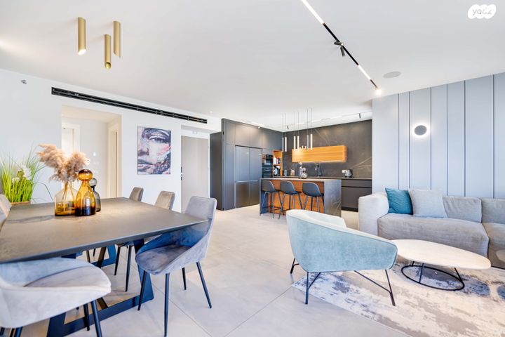 דירה, שושנה דמארי 6, קרית אילון, חולון