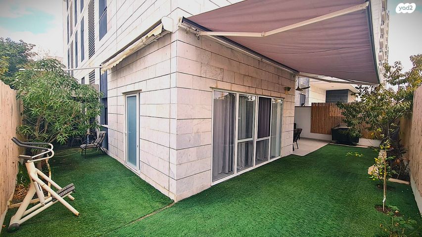 דירת גן, דליה רביקוביץ' 7, פסגות אפק, ראש העין