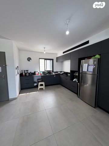 דירה, הגפן 1, כרמי הנדיב, אחוזת רוטנר, קרית מלאכי