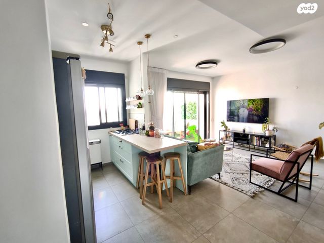 דירה, יעקב תמרי 5, חצרות המושבה, רחובות