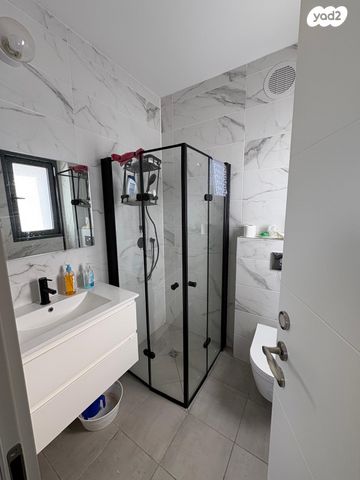 דירה, הגפן 1, כרמי הנדיב, אחוזת רוטנר, קרית מלאכי