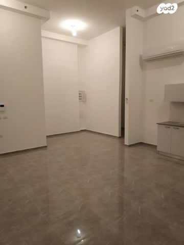 דירת גן, דליה רביקוביץ' 5, פסגות אפק, ראש העין