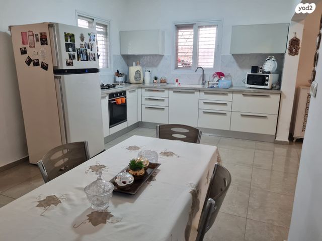 דירה, בורוכוב 14, קרית ים ג', קרית ים