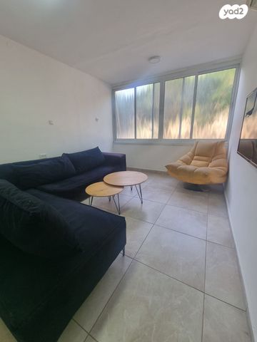 דירה, קרן היסוד 5, שיכון ב', קרית שמונה