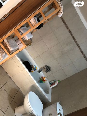 דירה, שירת אסתר 8, נווה גן, פתח תקווה