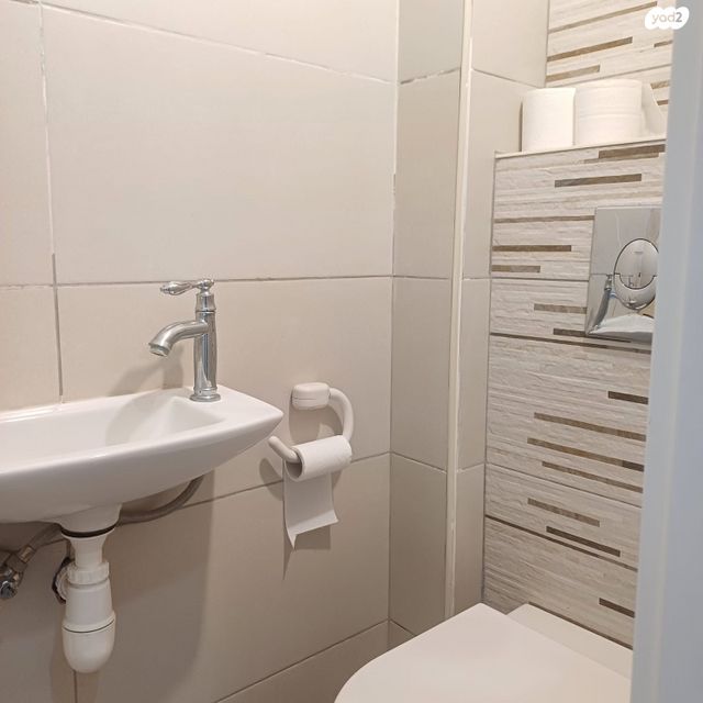 דירה, בן יהודה 72, הרצליה הצעירה, הרצליה