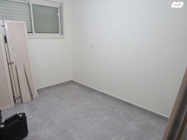 דירה, הרב חיים חביב 3, קרית היובל, ירושלים