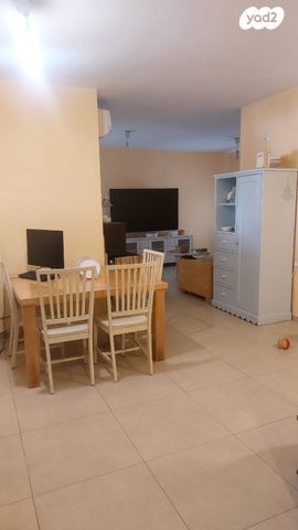 דירה, סוקולוב 15, מגדיאל, הוד השרון