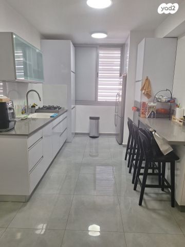 דירה, קרן קיימת לישראל 15, אברמוביץ', ראשון לציון