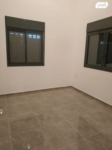 דירת גן, דליה רביקוביץ' 5, פסגות אפק, ראש העין