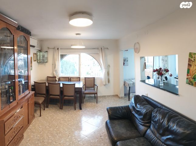 דירה, מבוא השמש 5, המכבים, גבעת זאב