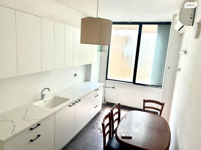 דירה, הירדן 30, נגבה, רמת גן