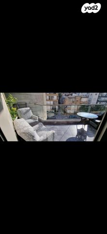 דירה, סוקולוב 2, נחלת גנים, רמת גן