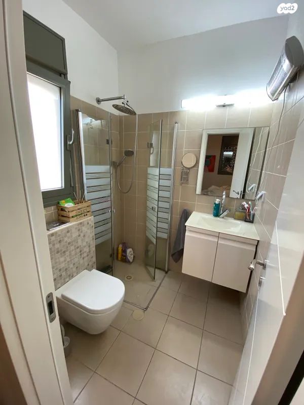 דירה, הגולן 9, קרית השרון, נתניה