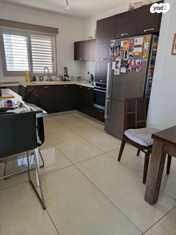 דירה, כנפי נשרים 9, נווה דקלים, אשקלון