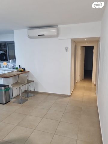 דירה, התורן 8, נאות רבין, יבנה