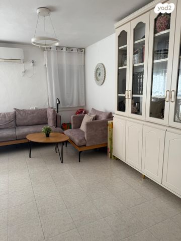 דירה, הכלניות 4, רכסים, רכסים