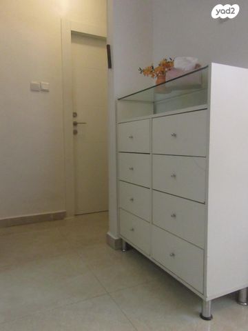 דירה, ויקטור ויוליוס 9, נווה יעקב, ירושלים