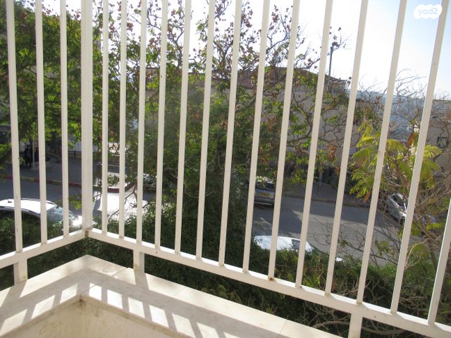 דירה, הרבי מנדבורנא 32, הדקל, ביתר עילית