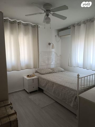 בית פרטי/ קוטג', נמרון 8, גמלא, קצרין