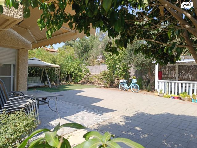 בית פרטי/ קוטג', נמרון 8, גמלא, קצרין