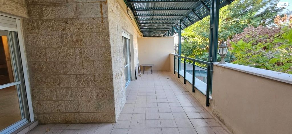 דירה, פבלו פיקסו 7, גבעת טל, קרית אתא