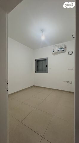 דירה, שדרות אפרים קציר 13, מת"מ, נאות פרס, חיפה