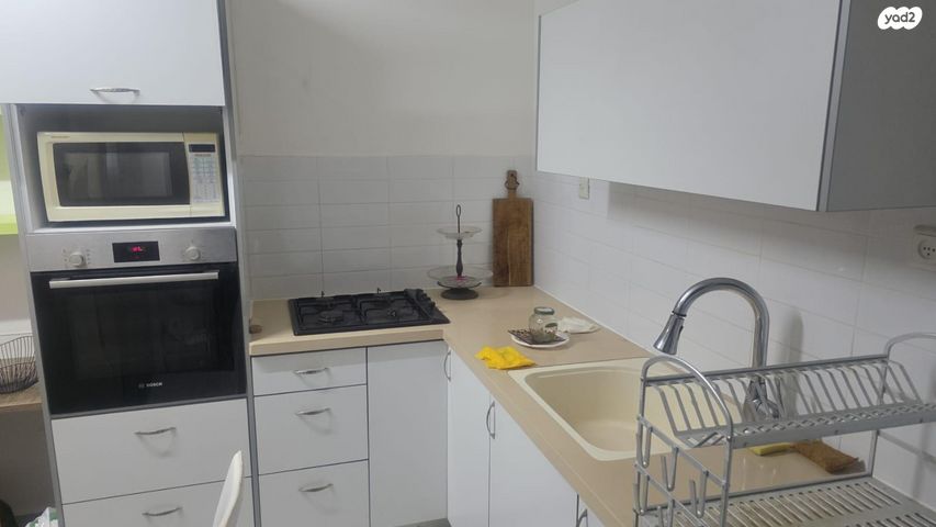 אברהם טביב 5