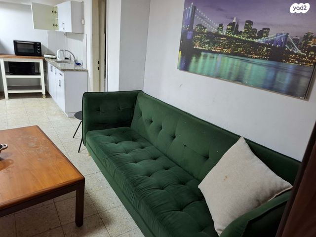 מרתף/ פרטר, הרשת 14, נווה ים, ראשון לציון