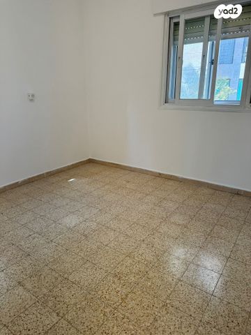 דירה, תל חי 4, קטמון הישנה, ירושלים