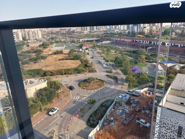 דירה, יצחק שמיר 17, רמת הדר, גבעת שמואל