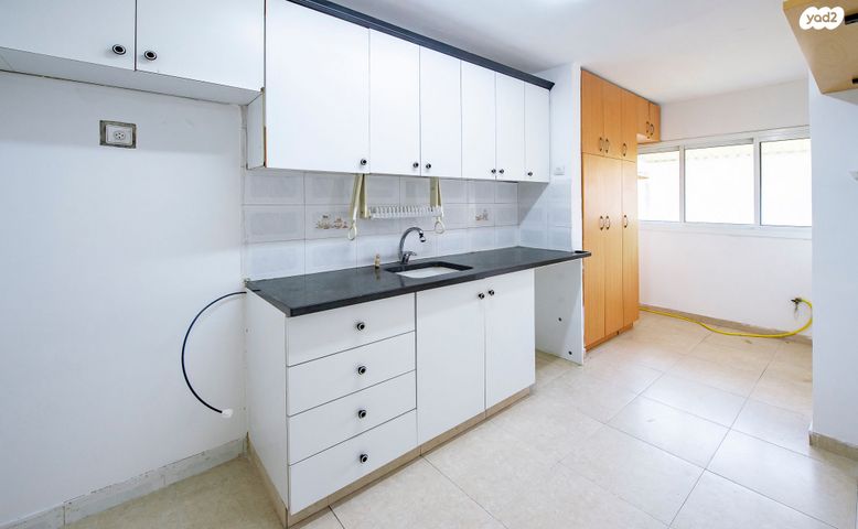 דירה, התחייה 19, נאות שושנים, חולון