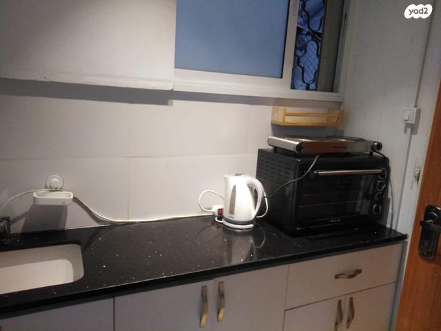 דירה, יוסף 25, הדר מרכז, חיפה