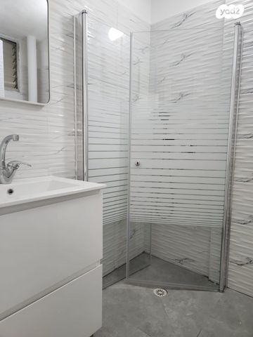 דירה, אבן גבירול 11, רובע ב', אשדוד