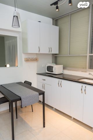 דירה, יוסף 25, הדר מרכז, חיפה