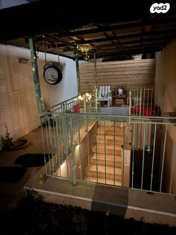 מרתף/ פרטר, התאנה 22, כפר אהרון הישנה, נס ציונה