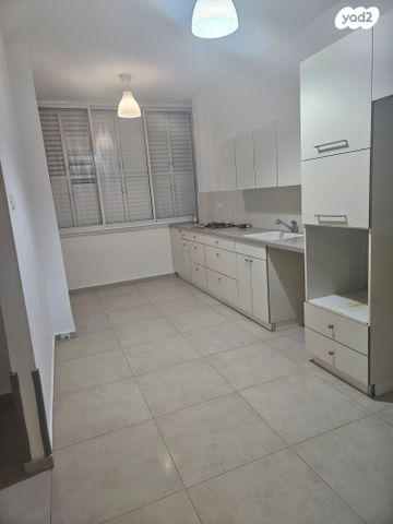 דירה, הפלמ"ח 17, אגרובנק, חולון