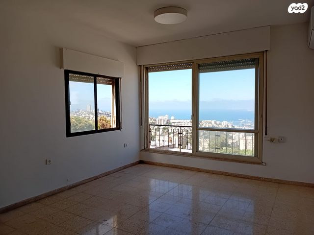 דירה, זמנהוף 31, אחוזה, חיפה