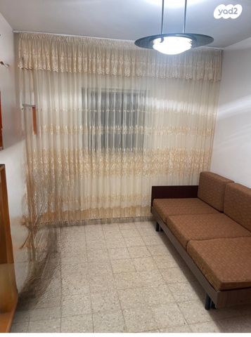 דירה, יסמין 4, האירוסים, כרמיאל