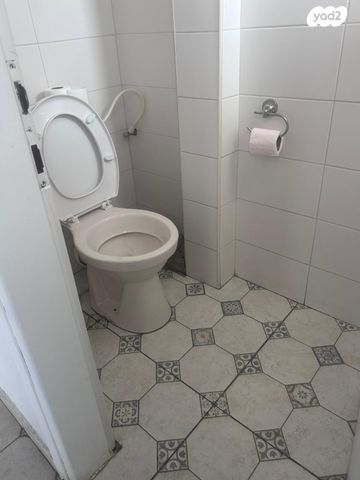 סטודיו/ לופט, השלושה 8, תקומה / קרית חזני, פתח תקווה