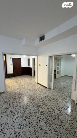 דירת גן, השיקמה 7, רמז, מערב ותיק, ראשון לציון