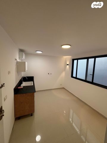 יחידת דיור, בני בנימין 7, גלי הים, נתניה