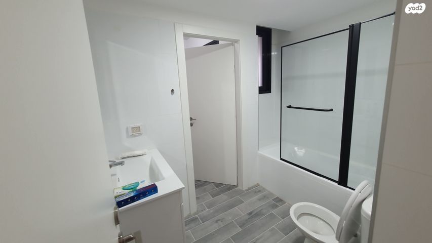 דירה, רועי קליין 5, קרית קריניצי, רמת גן