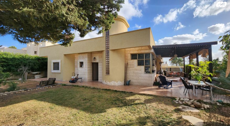 בית פרטי/ קוטג', הדס 1, שאר העיר, מיתר / כרמית