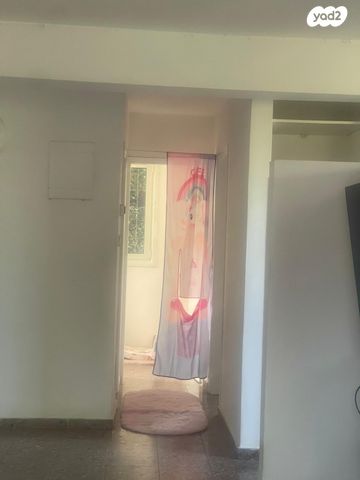 דו משפחתי, דרך הפרחים 7, שדה ורבורג, שדה ורבורג